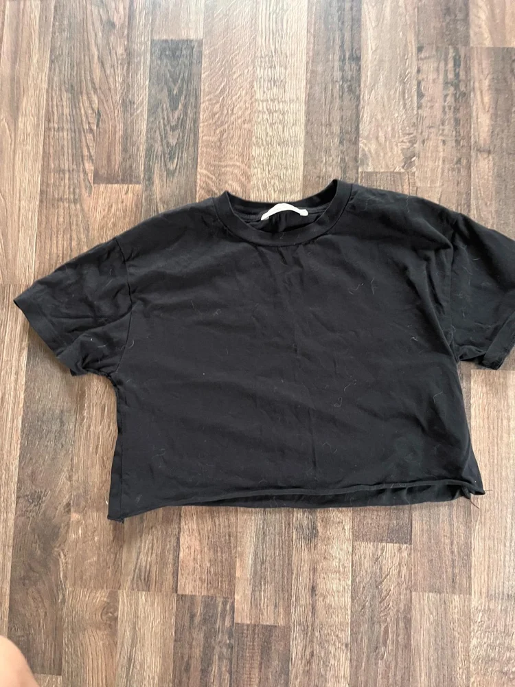 Pull & Bear Crop Tops