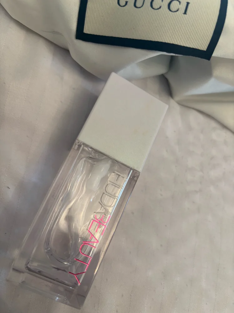 Huda Beauty Makeup