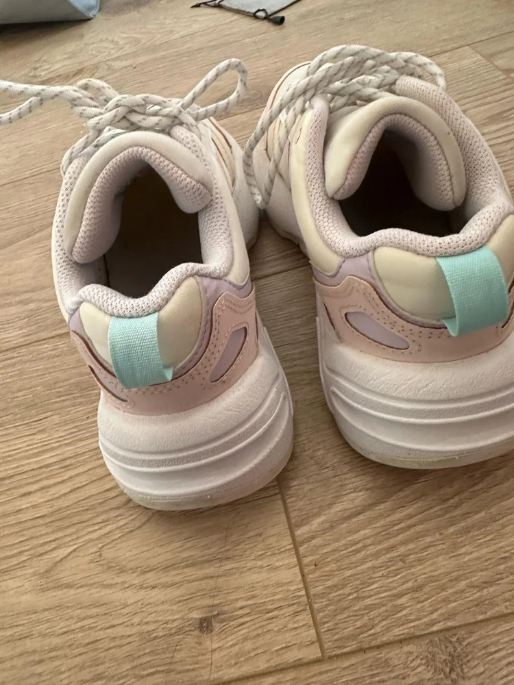 adidas Sneakers, size 38, photo 2