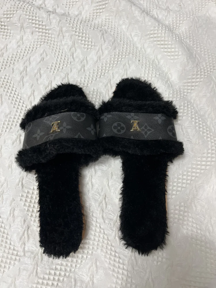 Louis Vuitton Flip-flops, size 39, photo 2