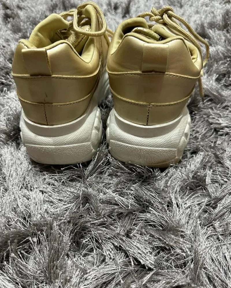 deja vu Sneakers, size 40, photo 2