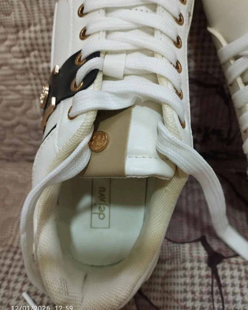 deja vu Sneakers, size 38, photo 3