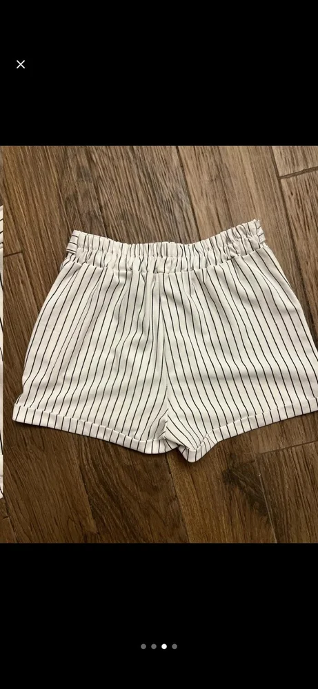 TU Woman Shorts, size S / 36 / 8, photo 3