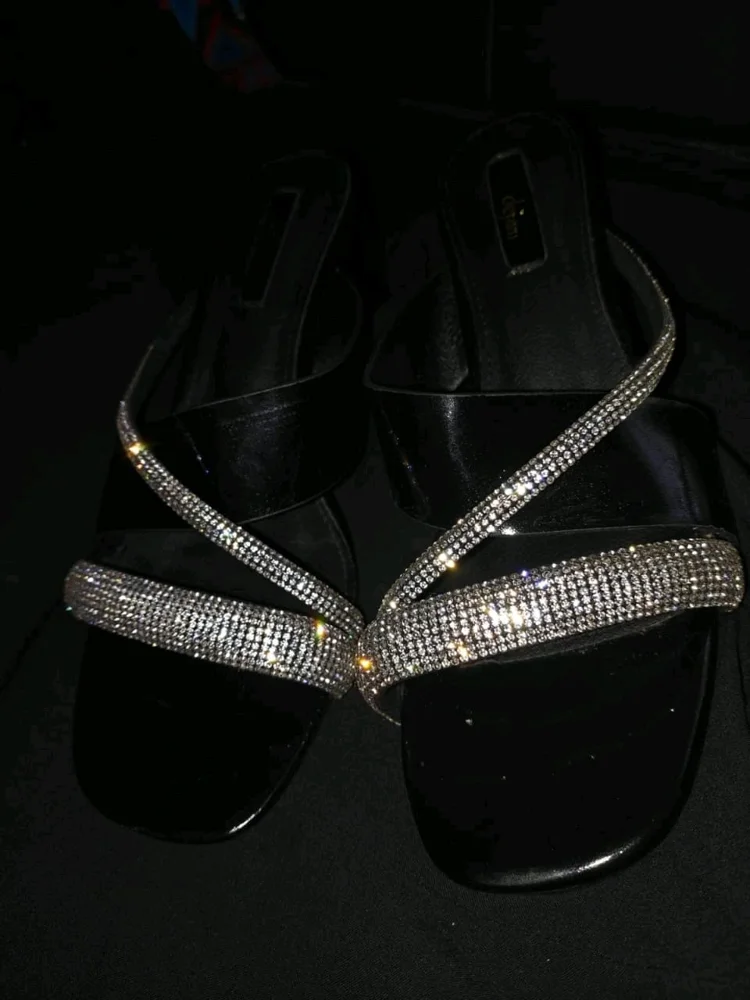 deja vu Sandals