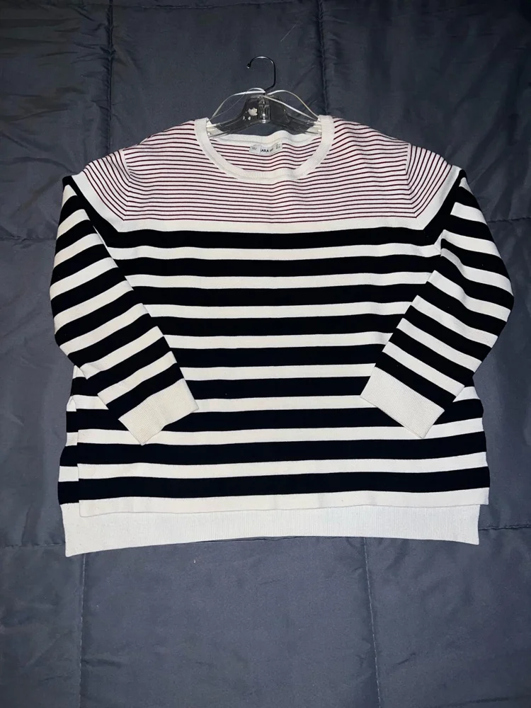 Zara Sweaters & Pullovers