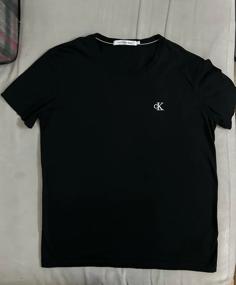 Calvin Klein T-shirts