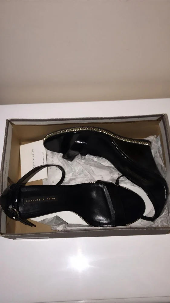 Charles & Keith Sandals, size 39, photo 3