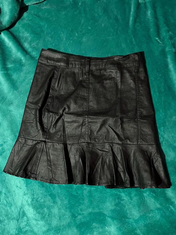 Quiz Skirts