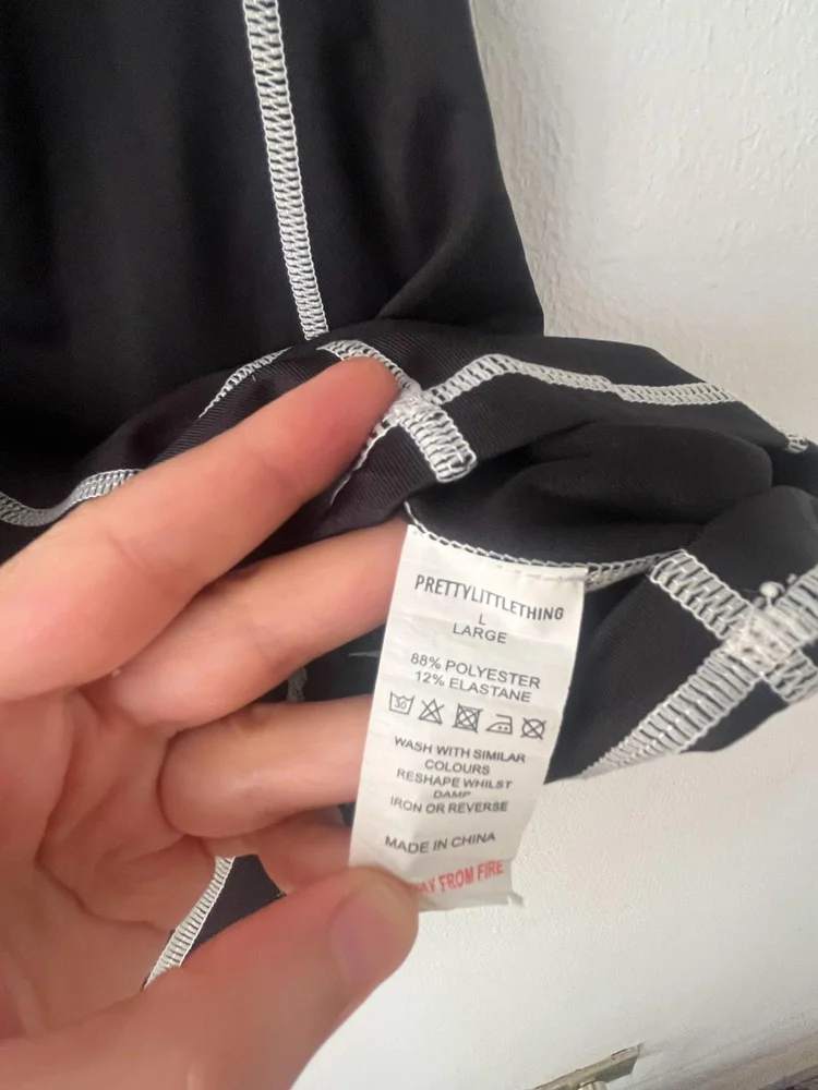 PrettyLittleThing Crop Tops, size L / 40 / 12, photo 3