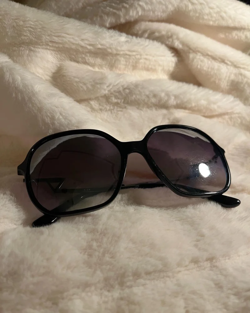 GUESS Sunglasses, size One size, photo 2