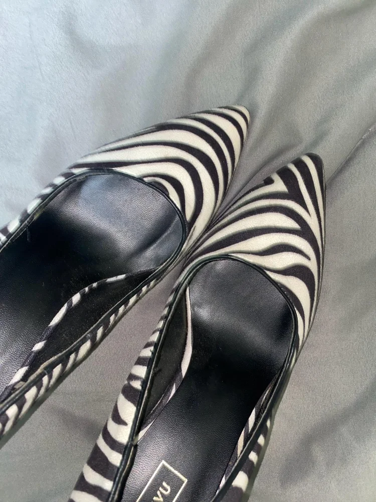 deja vu Stiletto Heels, size 39, photo 2