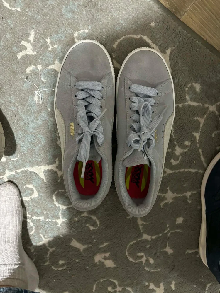 Puma Sneakers