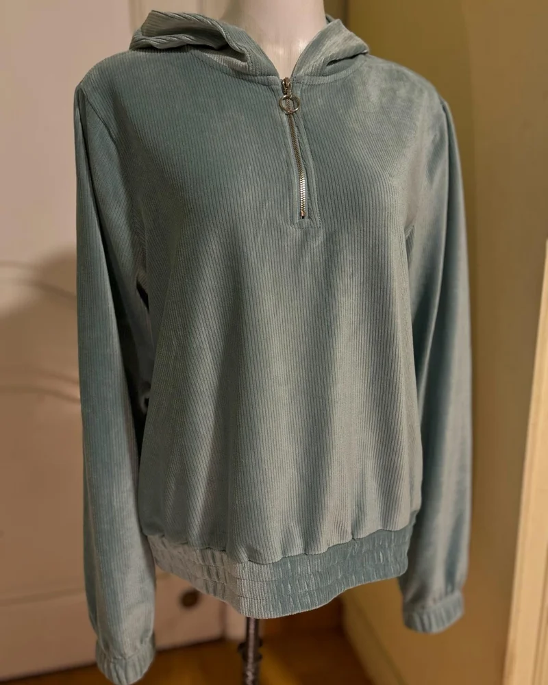 Max Hoodies, size XL / 42 / 14, photo 3