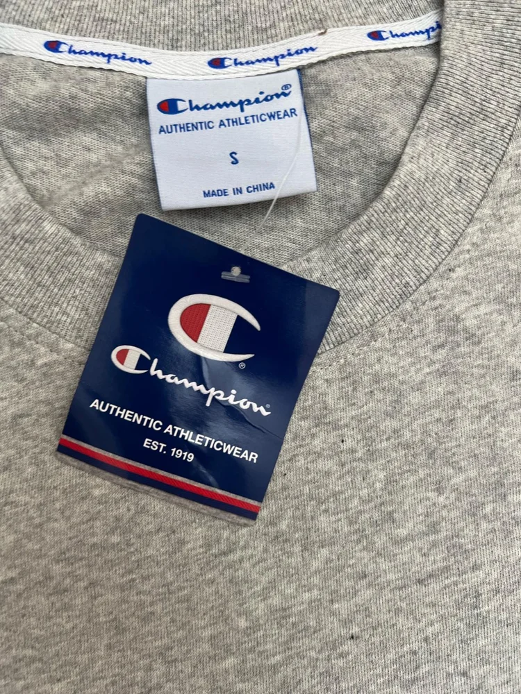Champion T-shirts, size S, photo 3