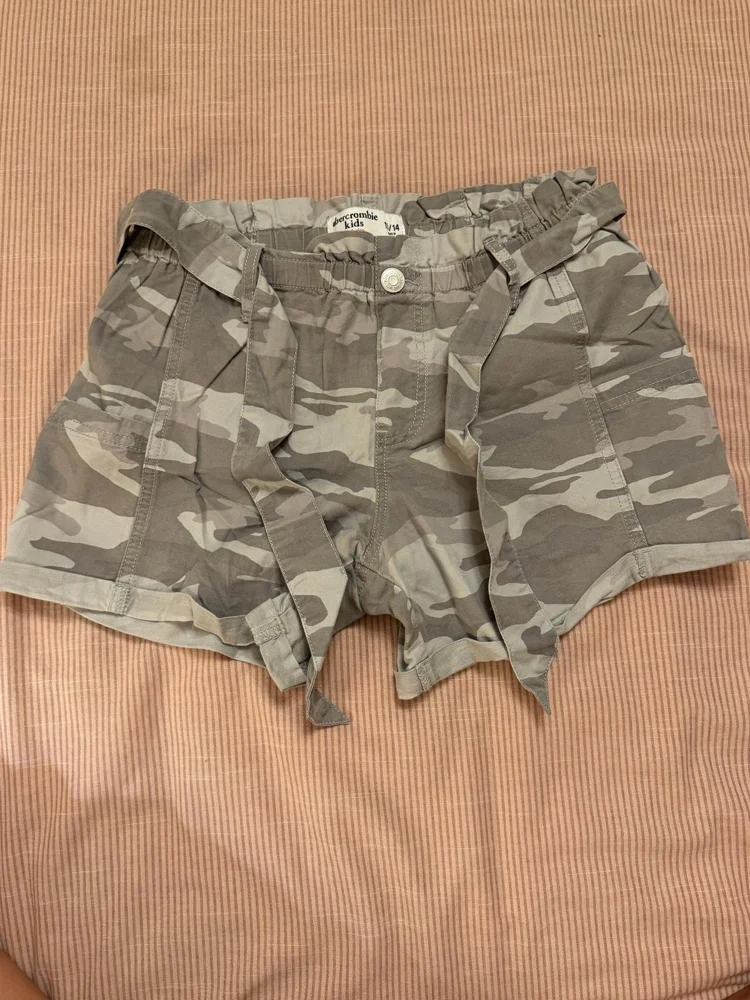 Abercrombie & Fitch Bottoms