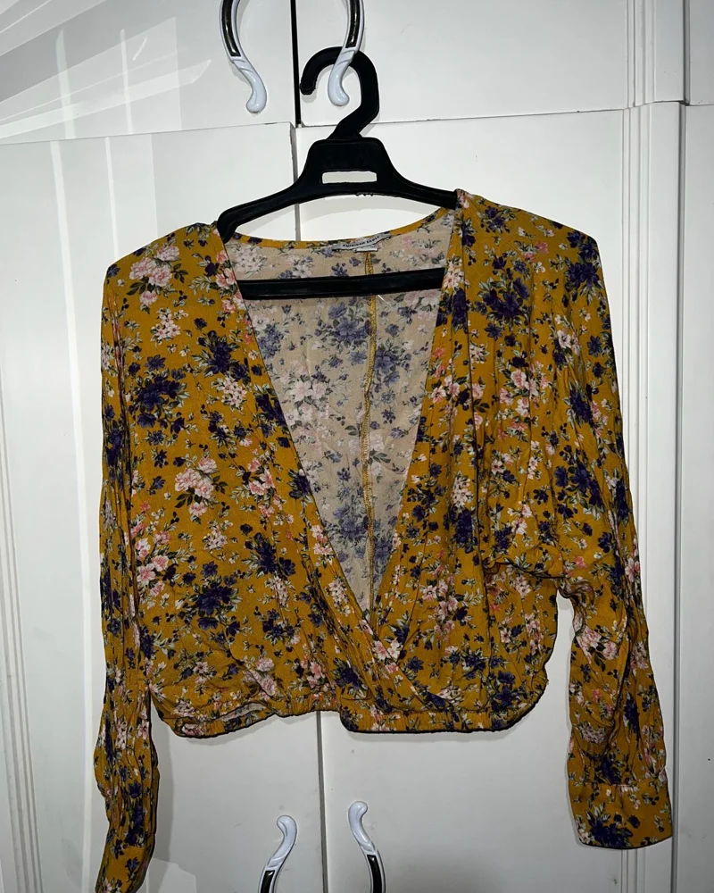 American Eagle Blouses