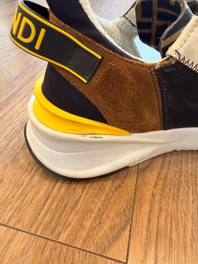 Fendi Sneakers, size 39, photo 3