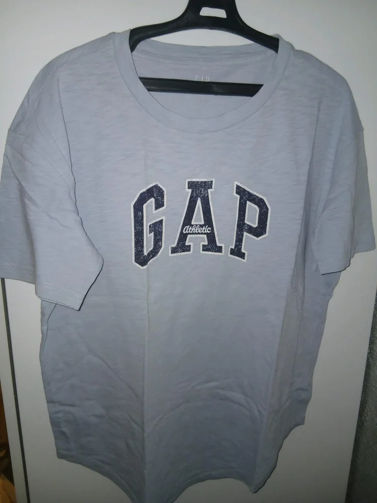 GAP T-shirts
