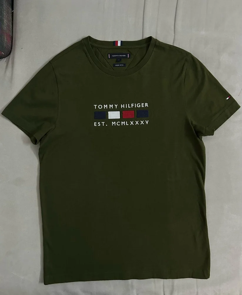 Tommy Hilfiger T-shirts