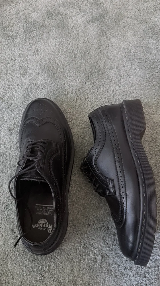 Dr. Martens Dress Shoes, size 42, photo 3