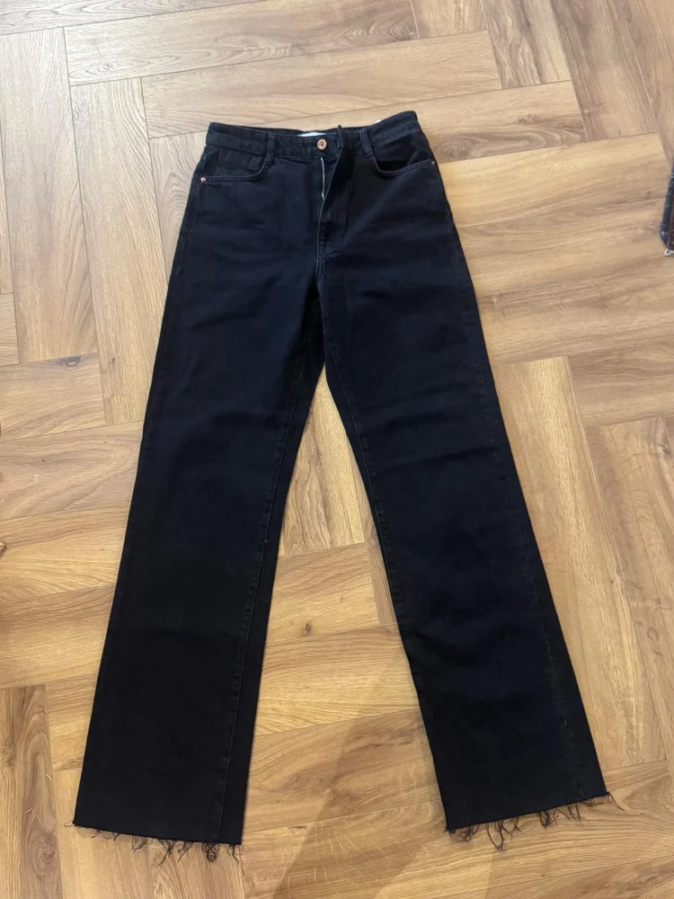 Zara Jeans