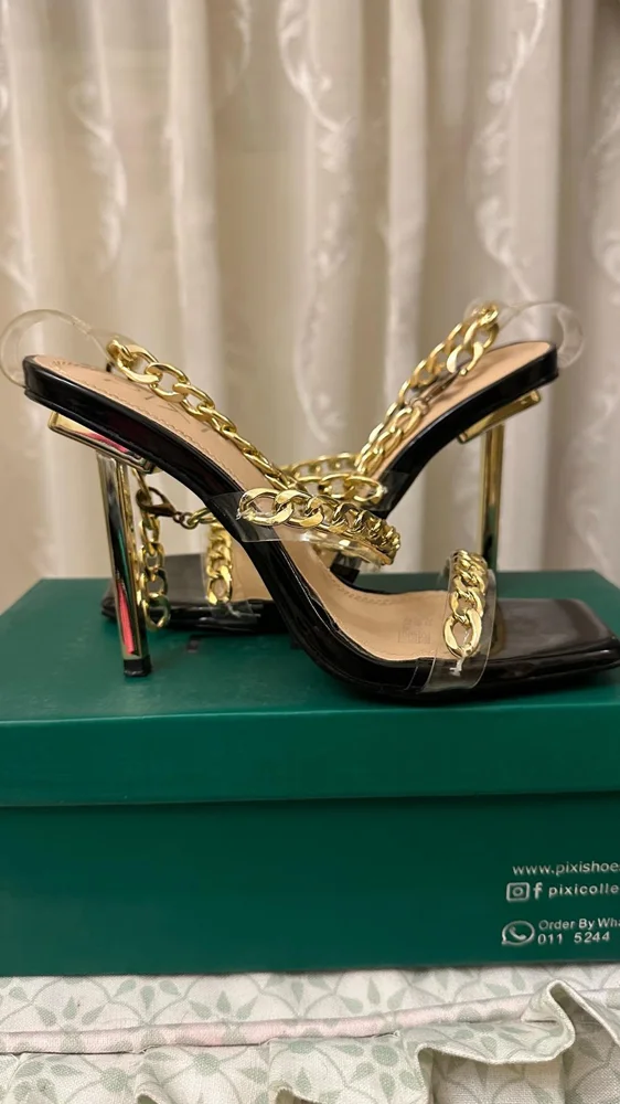 Pixi Footwear