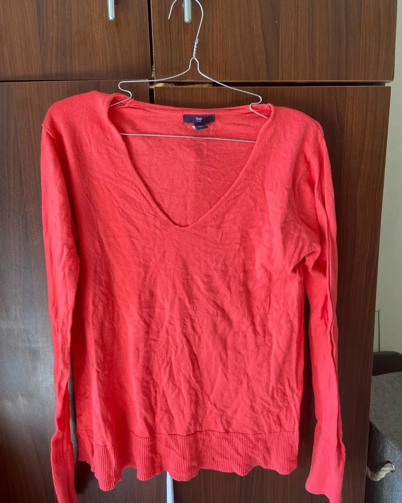 GAP Sweaters & Pullovers