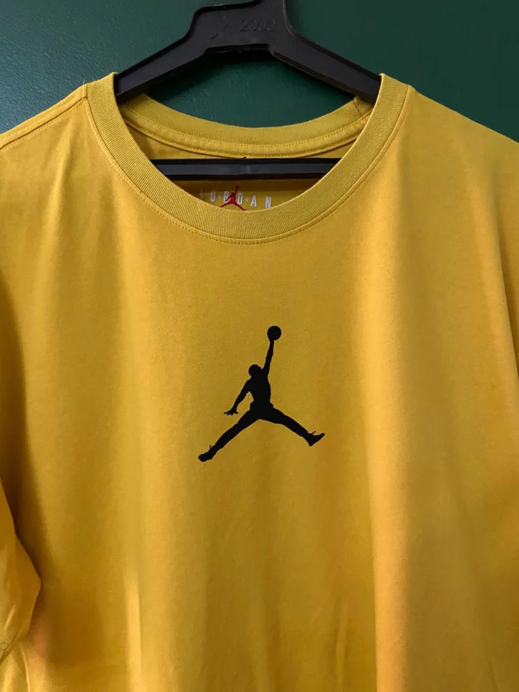 Air Jordan T-shirts, size L, photo 2