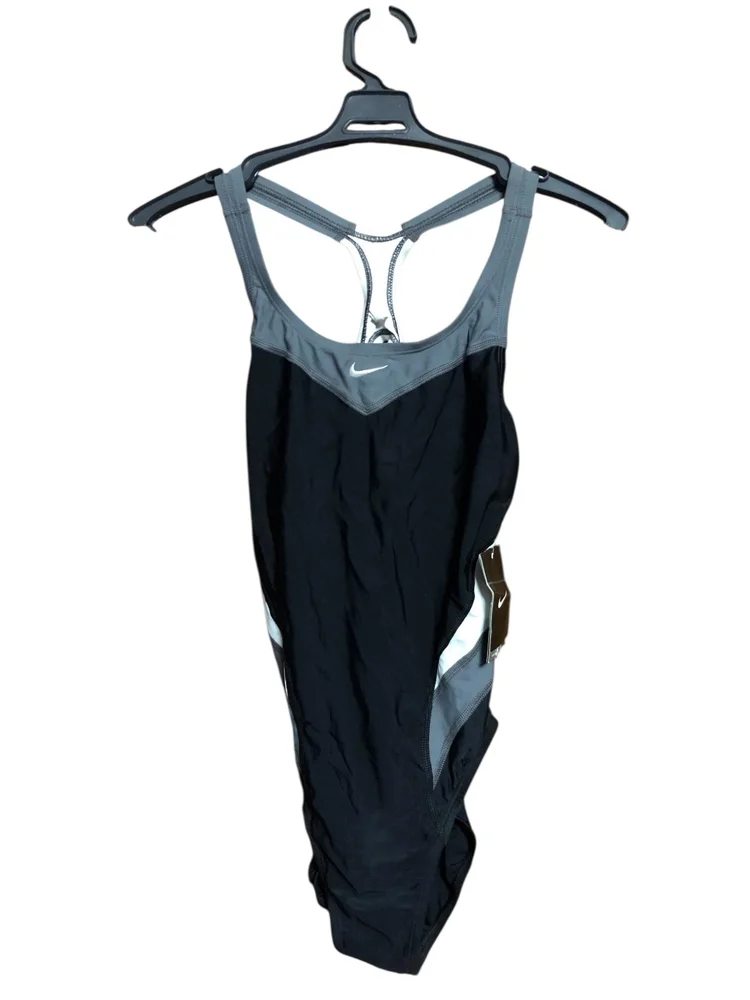 Nike One-Piece Swimsuits, size L / 40 / 12, photo 4