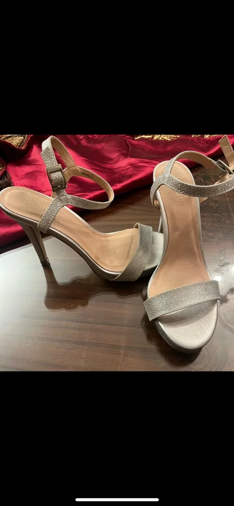 Menbur Stiletto Heels