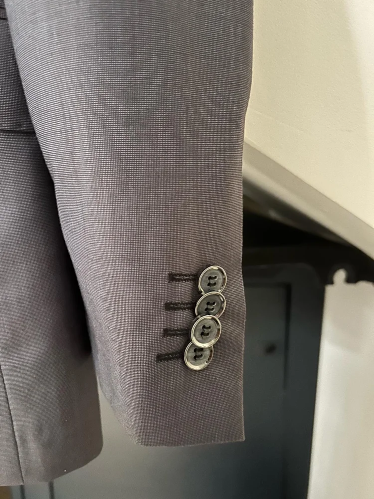 Suits, size L, photo 4