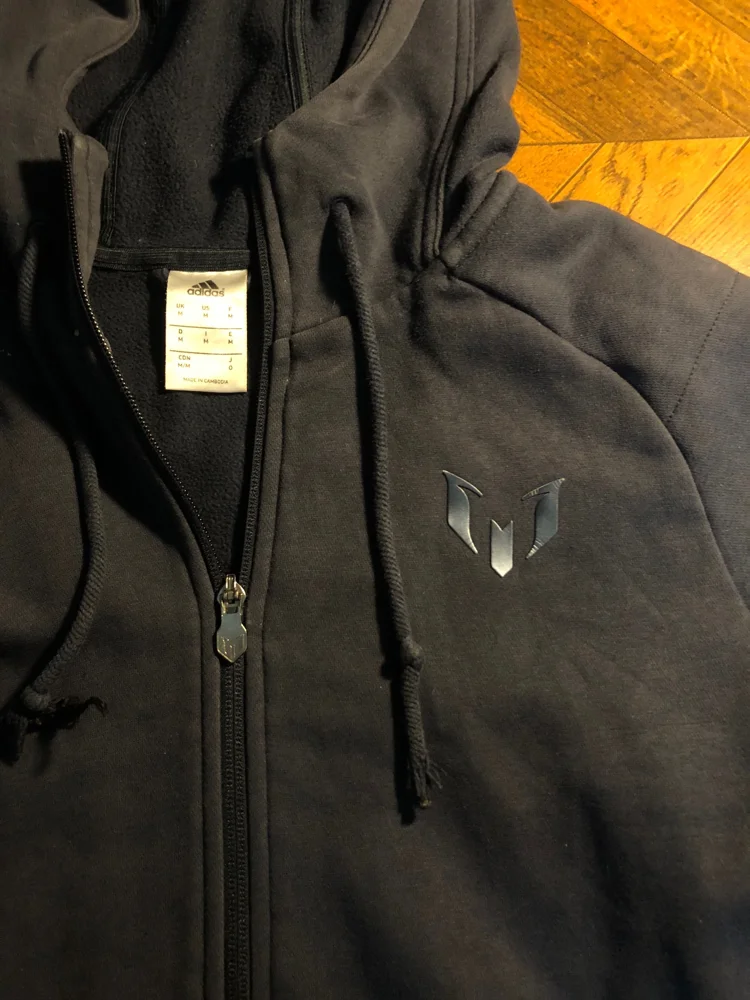 adidas Hoodies, size M, photo 2