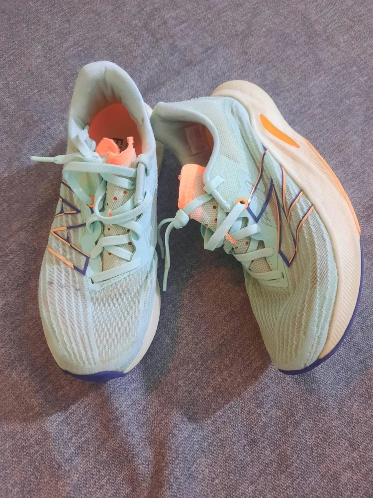 New Balance Shoes, size 12y, photo 2