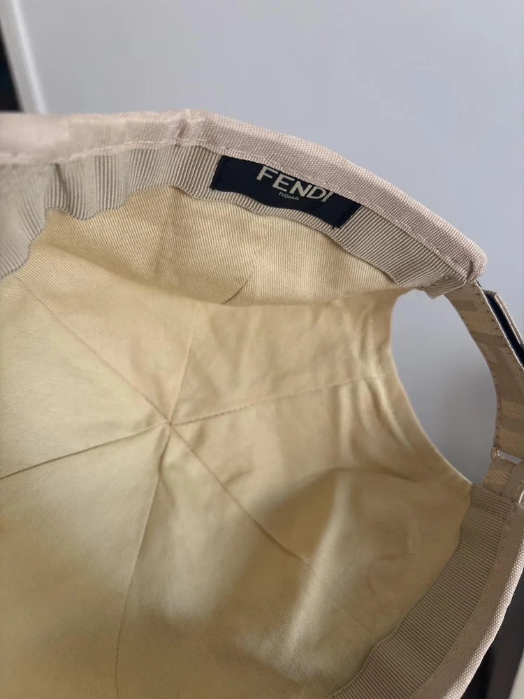 Fendi Hats & Caps, size One size, photo 4
