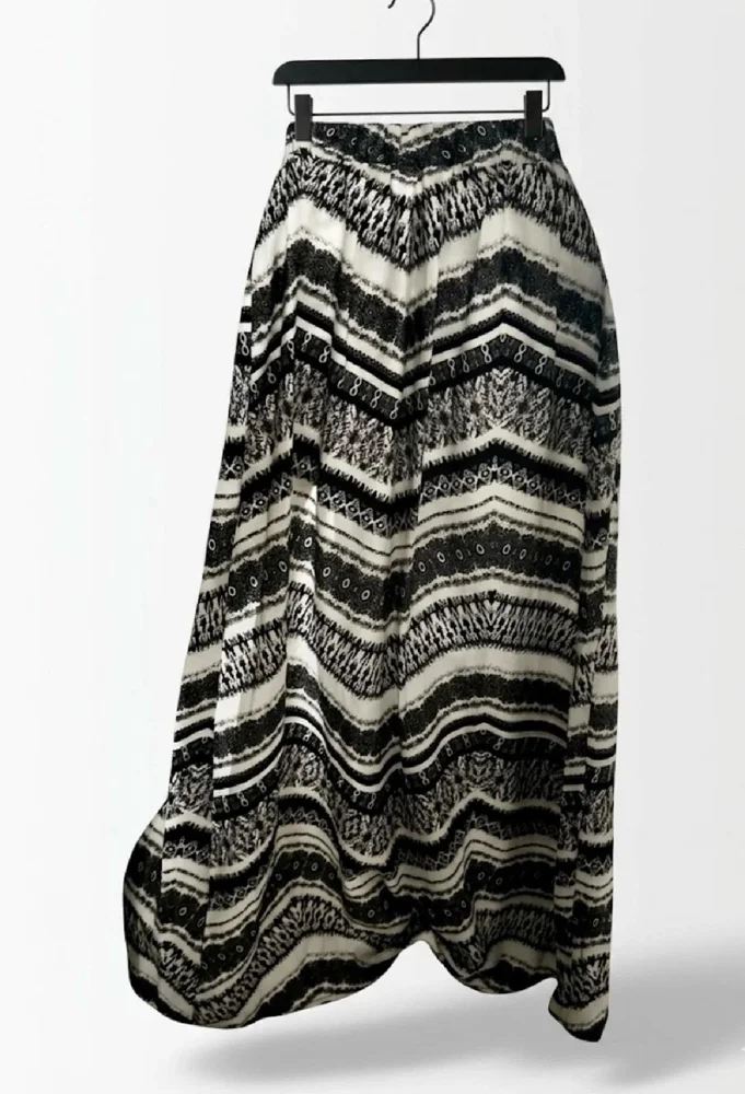 Charlotte Russe Skirts, size XS / 34 / 6, photo 3