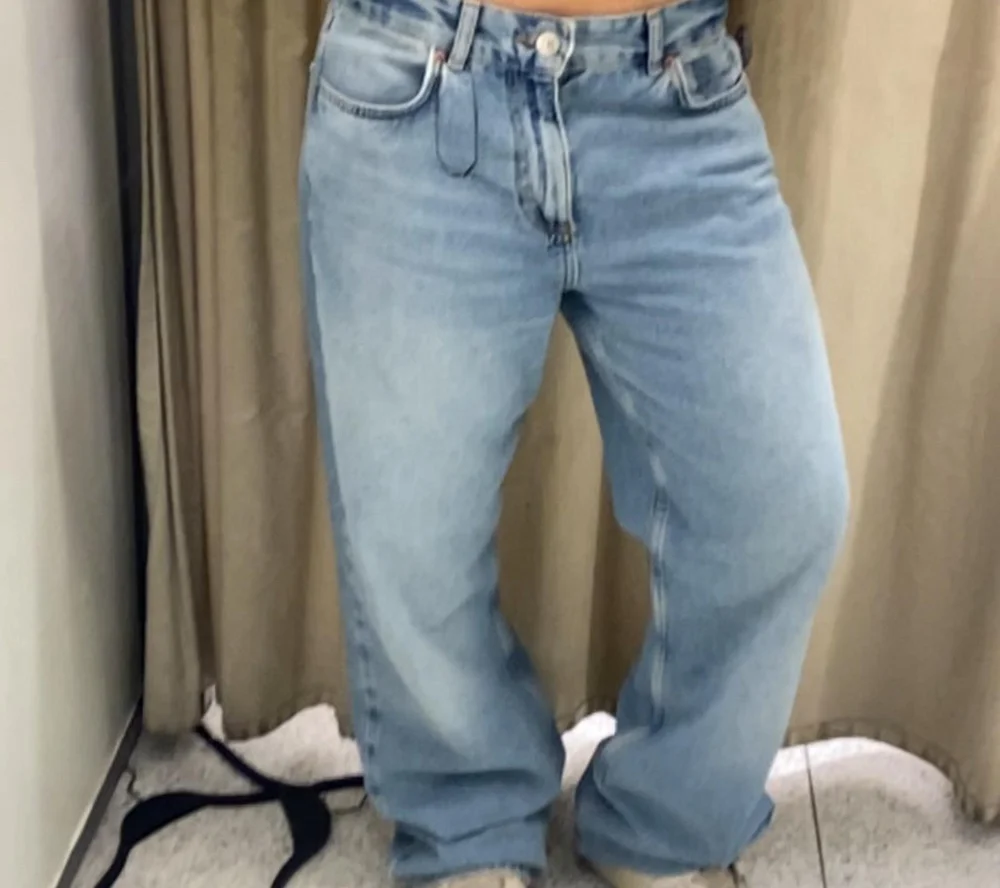 Zara Jeans