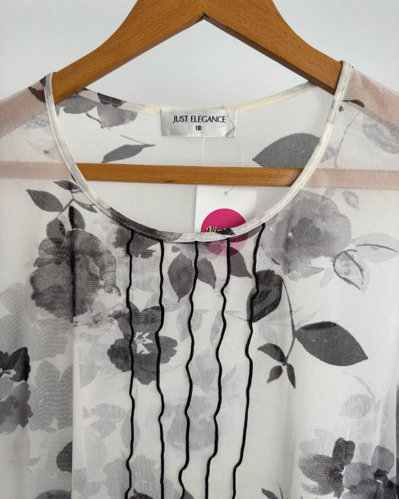 Blouses, size Other, photo 2