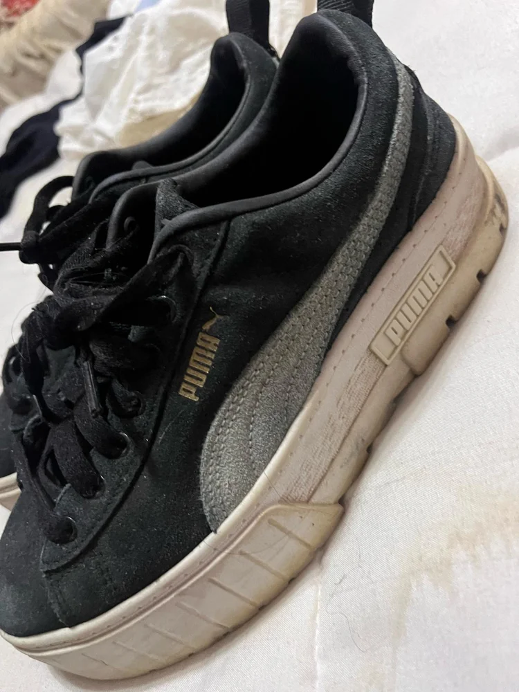 Puma Sneakers