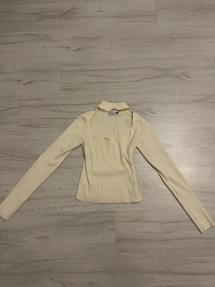 Bershka Long Sleeve