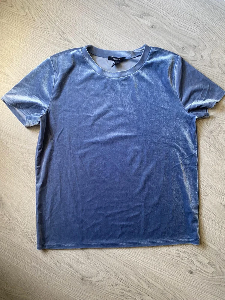Forever 21 T-shirts
