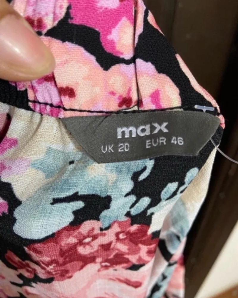 Max Skirts, size XXXL / 46 / 18, photo 5