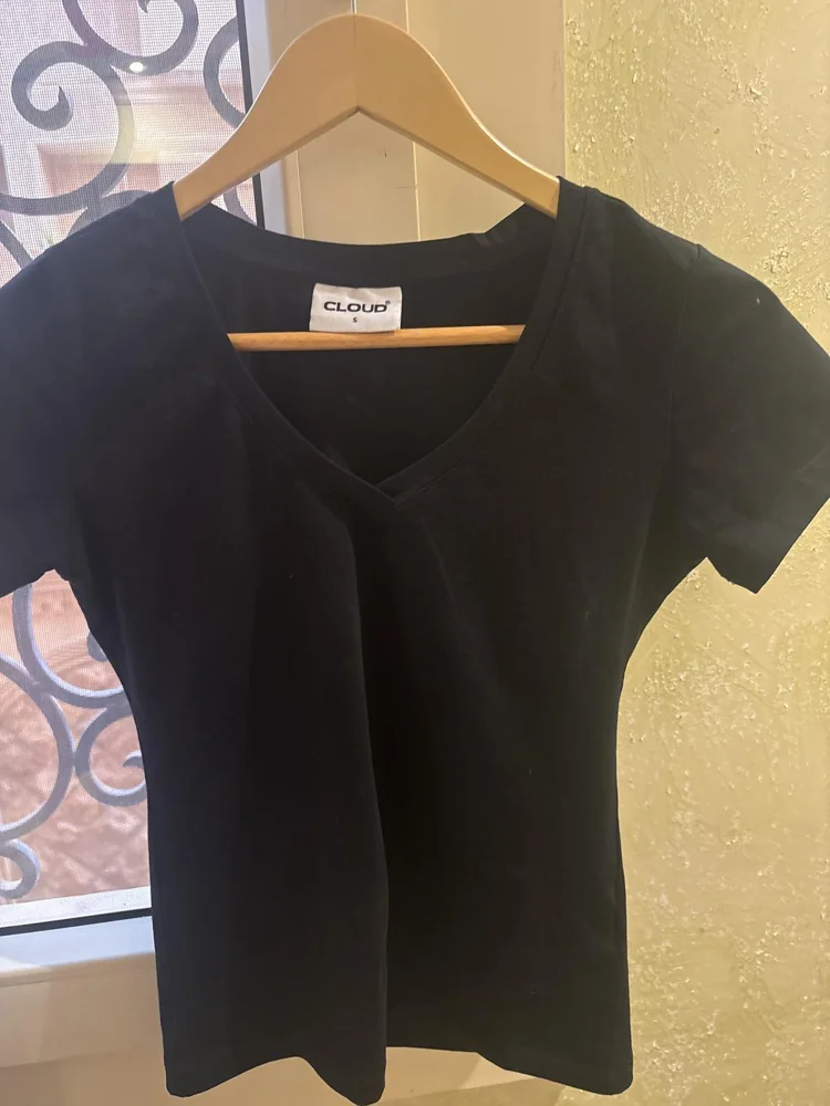 A.Cloud T-shirts
