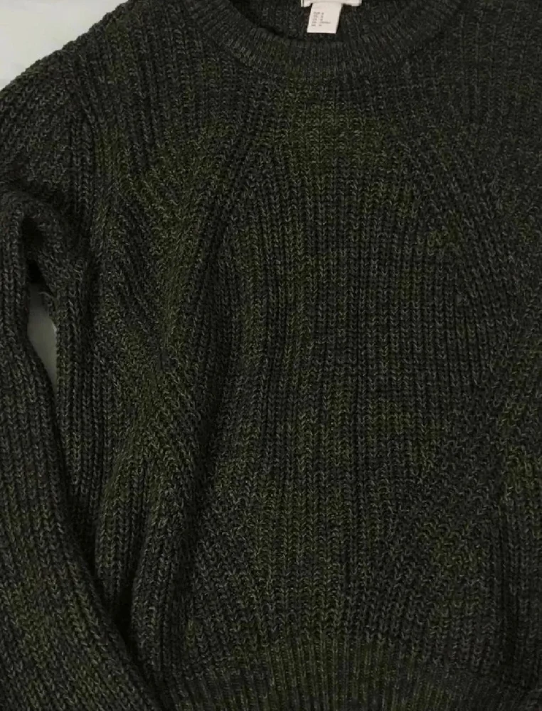 Sweaters & Pullovers