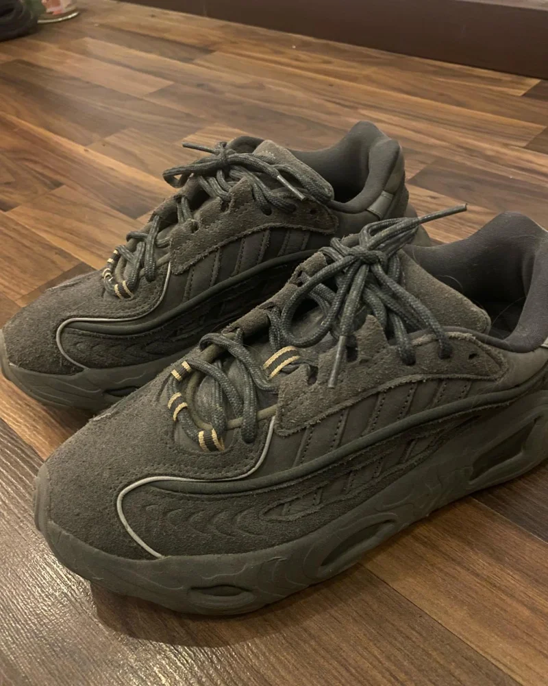 adidas Sneakers, size 38.5, photo 3