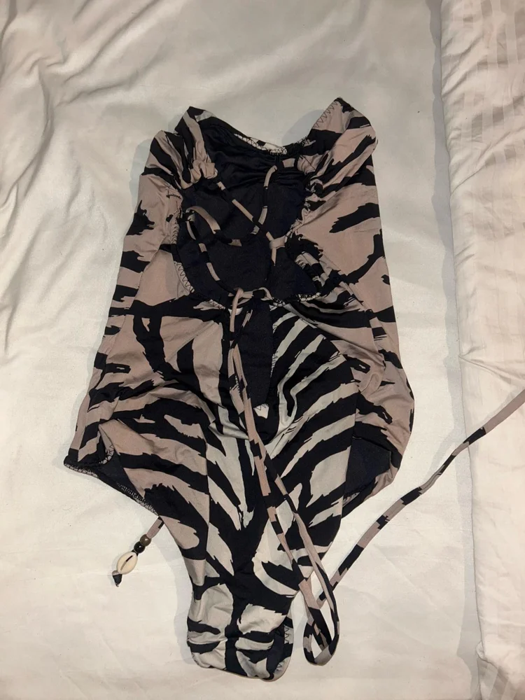H&M One-Piece Swimsuits, size L / 40 / 12, photo 2
