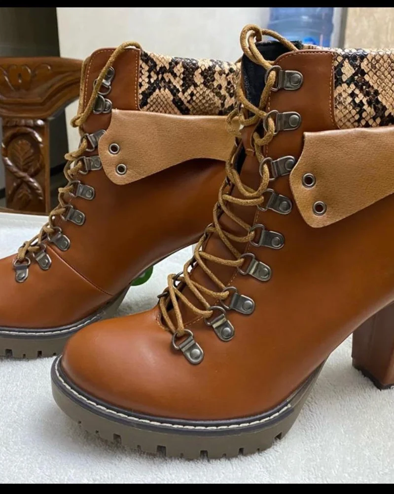 Pixi Boots