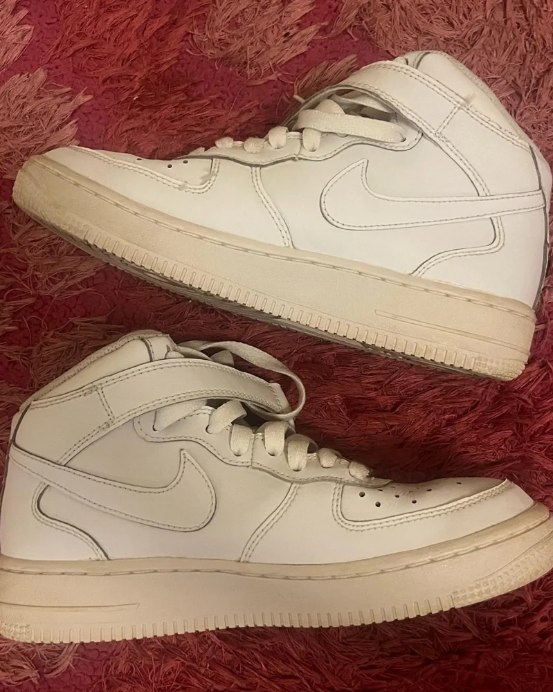 Nike Air Sneakers
