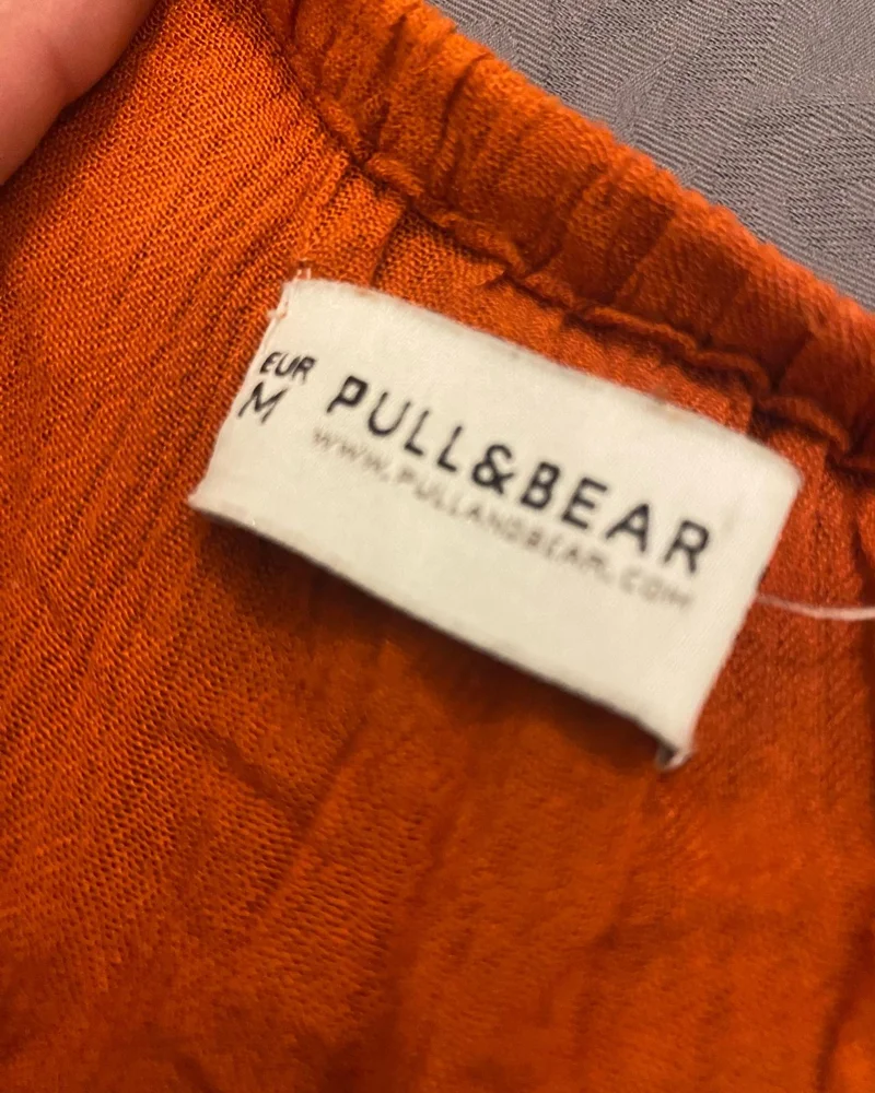 Pull & Bear Crop Tops