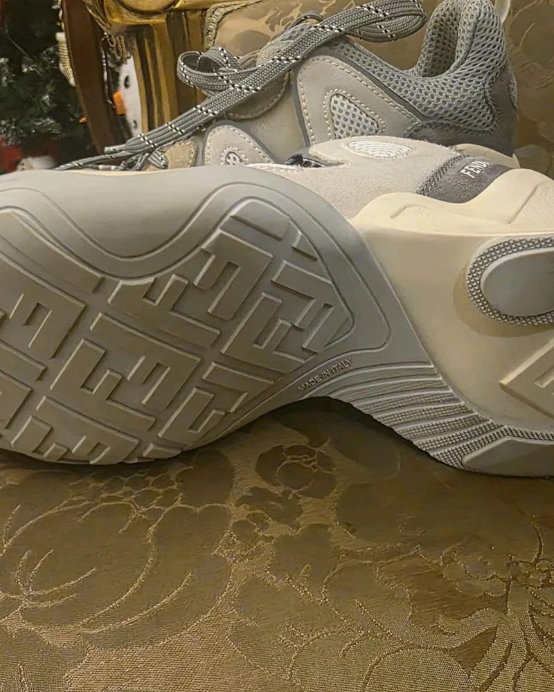 Fendi Sneakers, size 40.5, photo 6