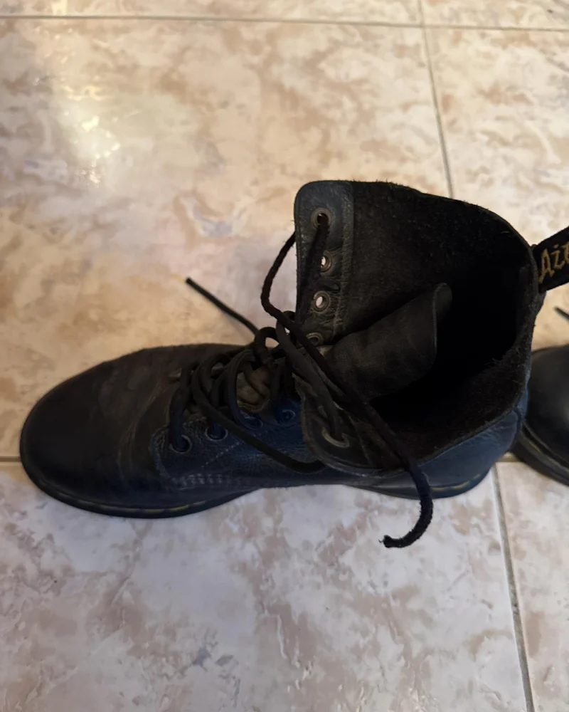 Dr. Martens Boots, size 42, photo 3